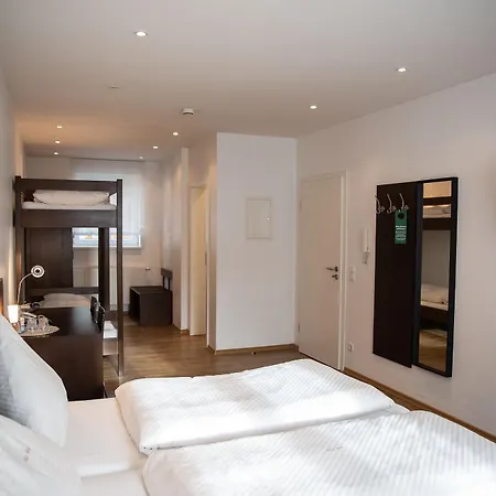 Falk Hotel 3*